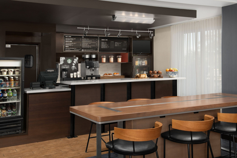 Food & Drinks 4, Courtyard by Marriott Dothan, Houston