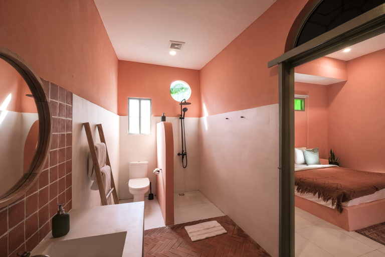 Bathroom 5, Villa Cordoba Canggu, Badung