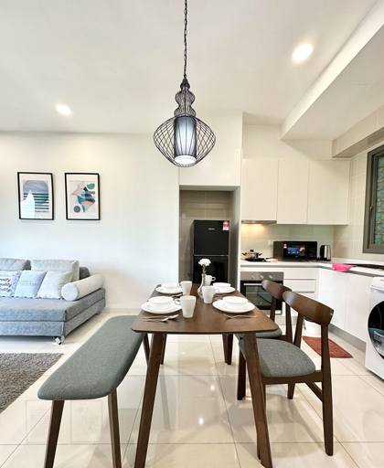 Dining Room 6