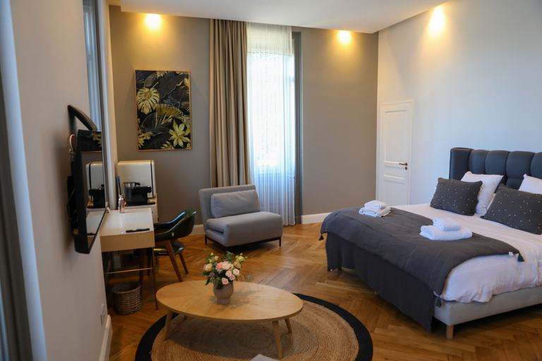 Bedroom 4, Hôtel Séquoias, Isère