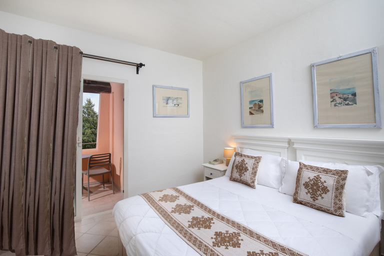 Bedroom 4, VOI Colonna Village, Olbia-Tempio