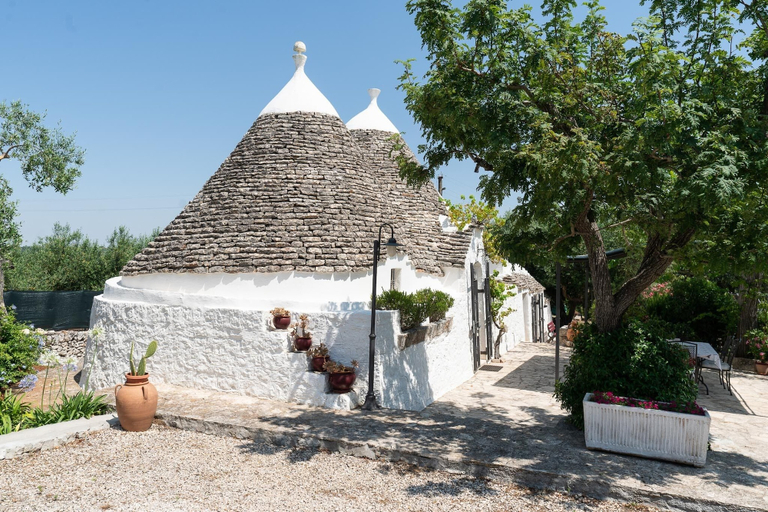 Exterior & Views, Trulli Nora con piscina, Bari