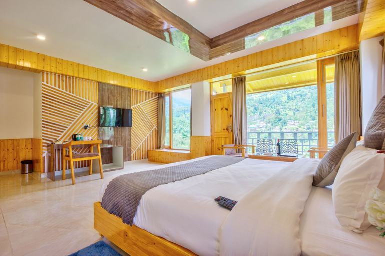Bedroom 2, La Aero Resort, Kullu