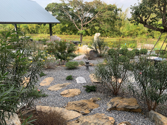 Garden, YUNOYAMA ONSEN AND SPA, Wang Num Khiaw