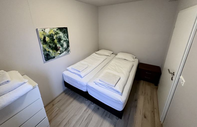 Bedroom 3, Akureyri Backpackers Hafnarstraeti 100, Akureyri