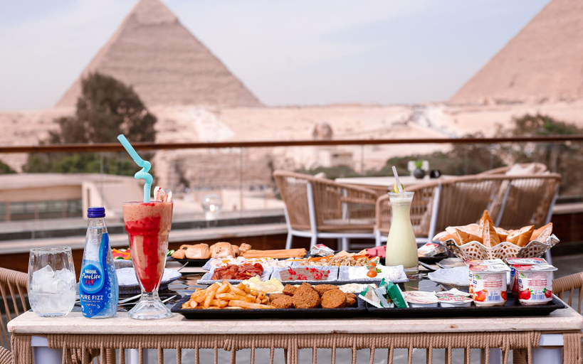 Food & Drinks 5, Tree Lounge Pyramids View INN, Sphinx Giza., Unorganized in Al Jizah