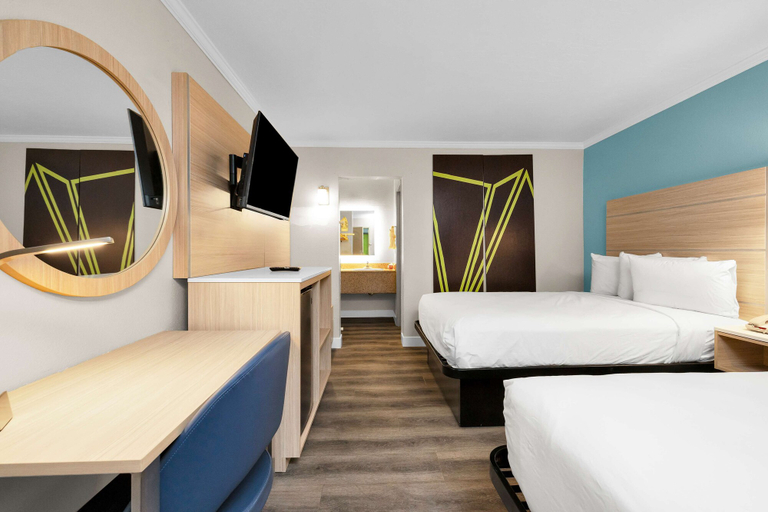 Bedroom 3, SureStay by Best Western San Francisco Marina District, San Francisco