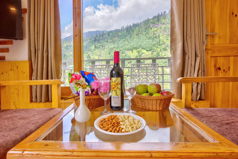 Food & Drinks 5, La Aero Resort, Kullu
