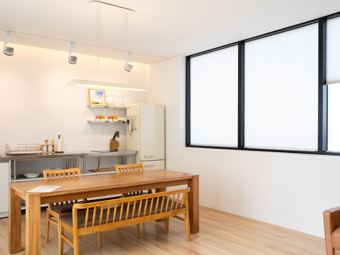 Dining Room 17