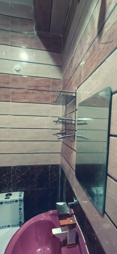 Bathroom 4, Shri Laddu Gopal Guest House, Mathura