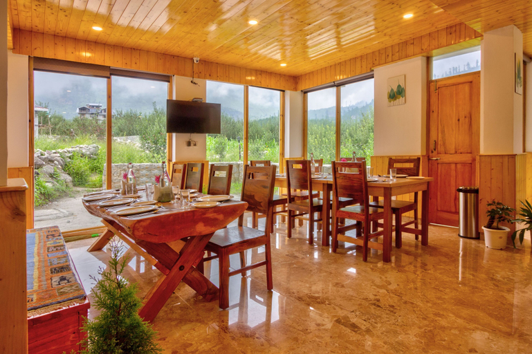 Food & Drinks 4, La Aero Resort, Kullu