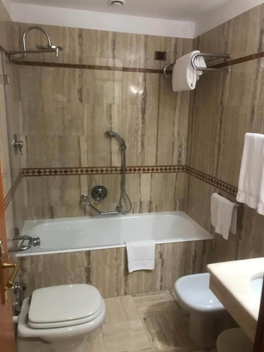 Bathroom 4, Crystal Hotel Varese, Varese