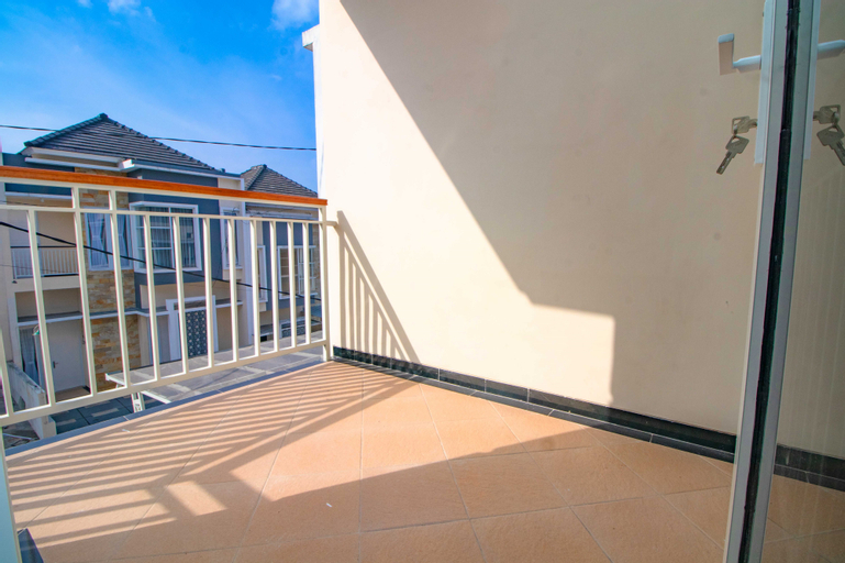 Others 4, Villa Cordoba A5 Balcony and Karaoke, Malang