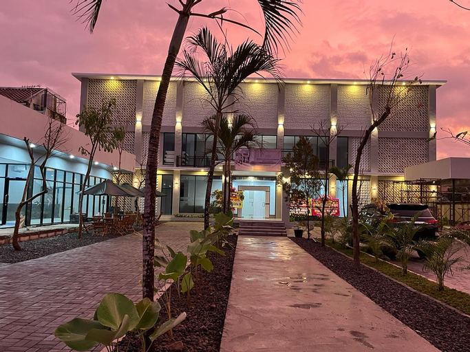 Genio Syariah Hotel Solo, Solo
