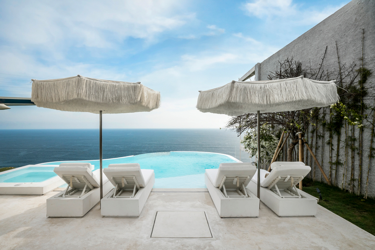 Swimming Pool 25