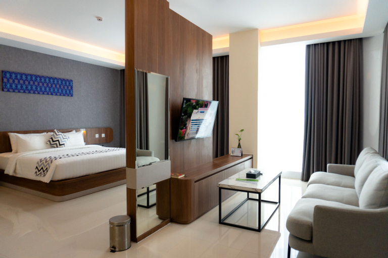 UNHAS HOTEL & CONVENTION - Tap to explore photos