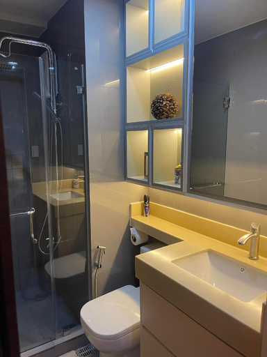 Bathroom 5, E & T Homecation 2 Bedroom at SMDC AIR Residences , Makati City