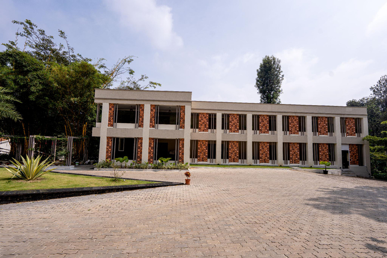 Exterior & Views 1, TGI Star Holidays Resort Yercaud, Salem