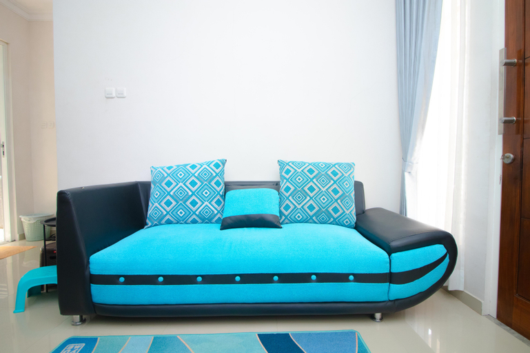 Others 4, Villa Sista D2, Malang
