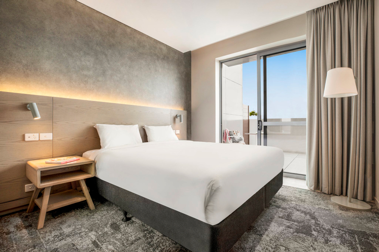 Bedroom 3, Holiday Inn Express & Suites SUNSHINE COAST, Maroochy - Maroochydore