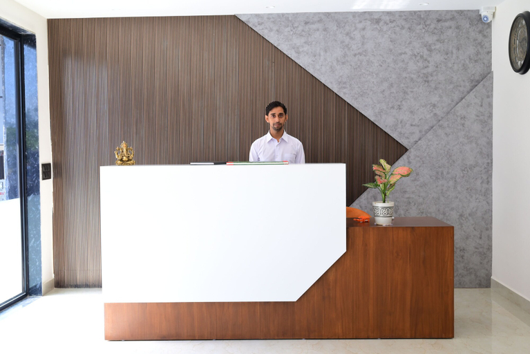 Others 4, Hotel Palash, Gautam Buddha Nagar