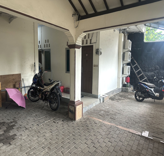 Public Area 2, OYO 93379 S12, South Tangerang
