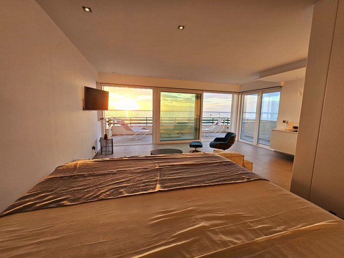 Bedroom 1, Villa Dune Luxury Roof Top Pool Wellness