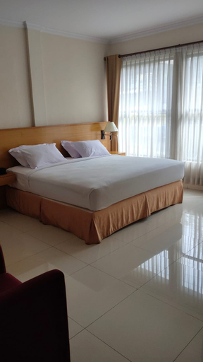 Bedroom 14