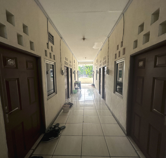 Public Area 5, OYO 93379 S12, South Tangerang
