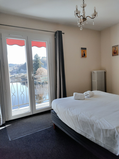 Bedroom 2, Hotel Le Bellerive, Haute-Vienne