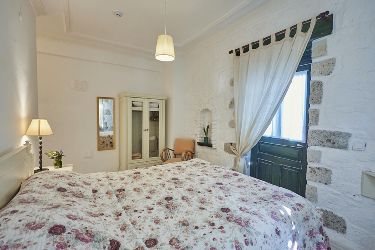 Bedroom 3, Alacati Zeytin Konak Hotel, Çeşme