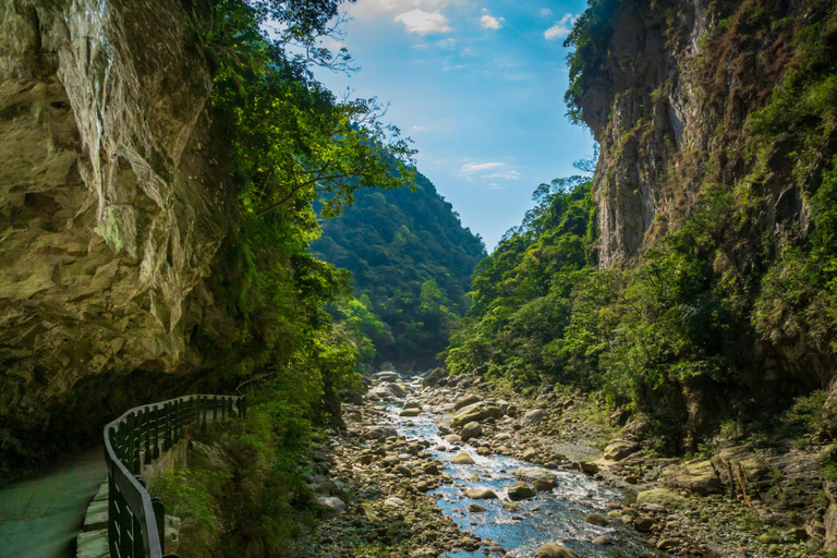 Nearby Landmark 2, Yu Shou Hao Hsien Guesthouse, Hualien