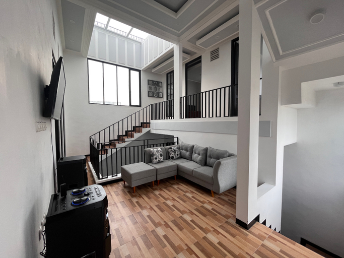 Others 5, Villa Saesanara Kota Batu, Malang