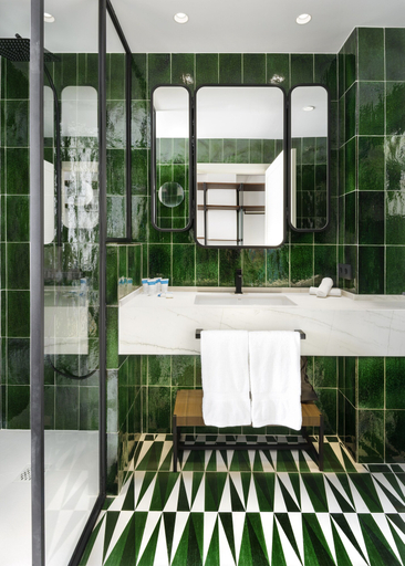 Bathroom 4, Hotel Tres Reyes San Sebastian, Guipúzcoa