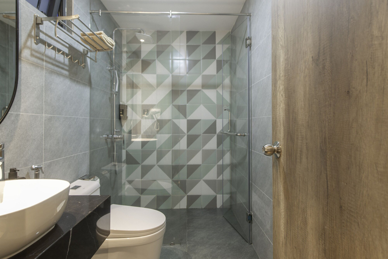 Bathroom 5, Aaron Boutique Hotel, Nha Trang