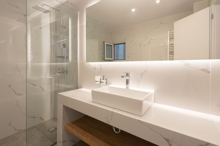 Bathroom 3, Seven Hills, Boutique Apartments, Attica