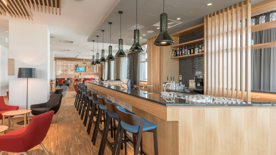 Food & Drinks 3, Holiday Inn Express MUNICH CITY WEST by IHG, München