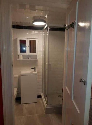 Bathroom, Snug - Fountain Bank Apartment, Argyll and Bute
