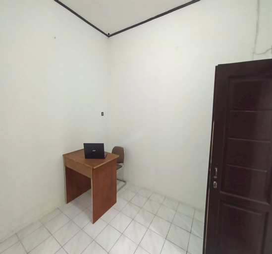 Others 4, SPOT ON 93385 Penginapan Hj Lilis 2 Syariah, Sukabumi