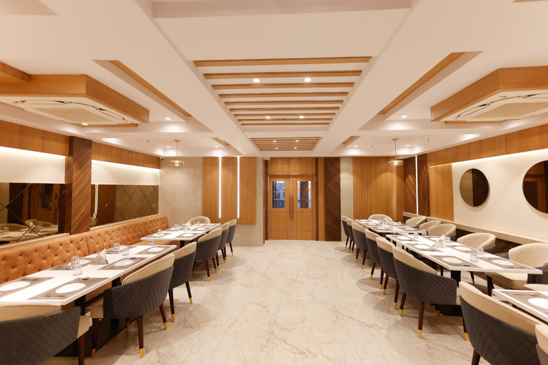 Food & Drinks 4, Hotel Sarc Inn, Varanasi
