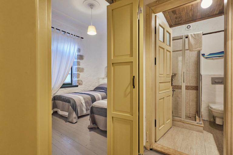 Bedroom 3, Alacati Zeytin Konak Hotel, Çeşme