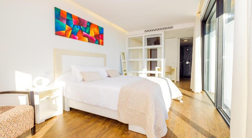 Others 4, SISU Guest House, Esposende