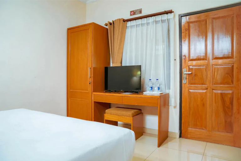 Bedroom 11