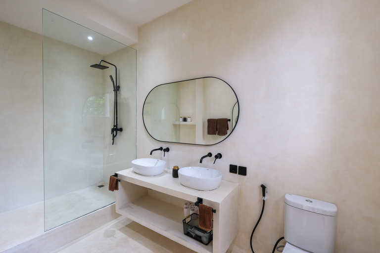 Bathroom 5, Villa Terracotta Pererenan, Badung