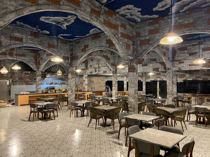 Food & Drinks, D'Girijati Resort & Beach Club, Gunung Kidul