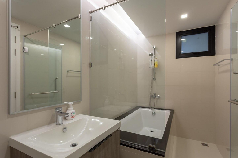 Bathroom 4, Asok&Sukhumvit#Near T21&Nana#Max6#2BR@1F(10) , Khlong Toey