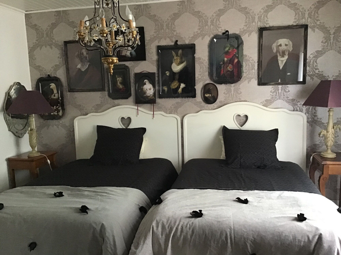 Bedroom 2, La Guinière Chambres D'hôtes, Loire-Atlantique