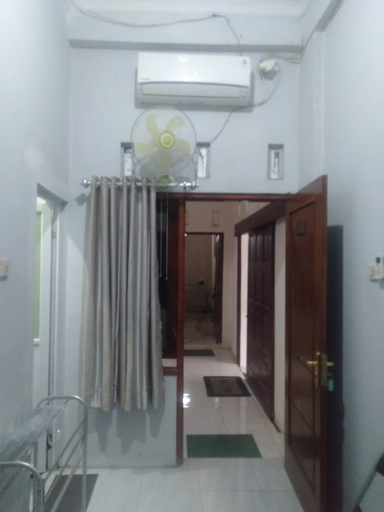 Bedroom 4, D'oetari Guest House, Sleman