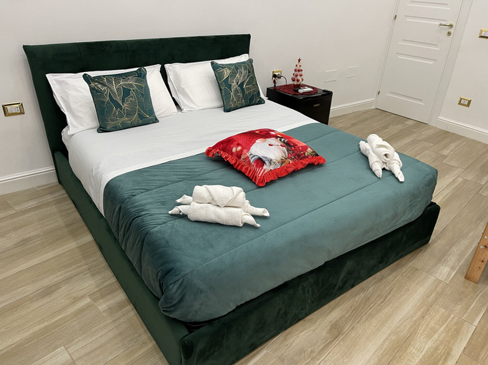 Bedroom 3, Berenice Suites, Napoli