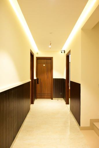 Others 5, Hotel Palash, Gautam Buddha Nagar